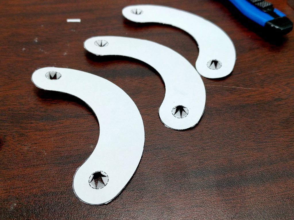 Paper mechanical iris blades