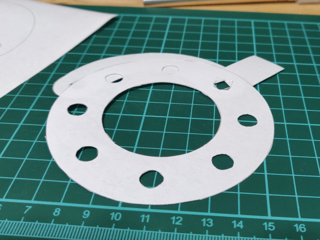 paper iris diaphragm assembly 02